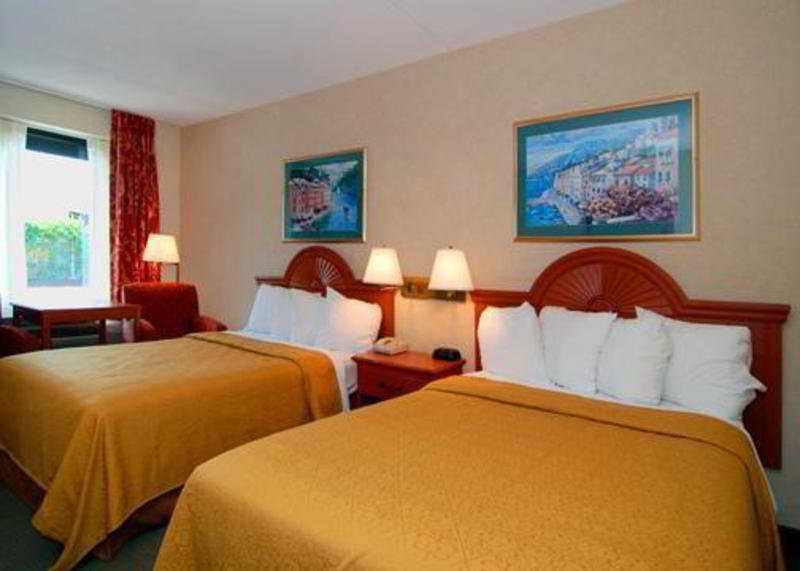 Econo Lodge Naval Station Norfolk Rum bild